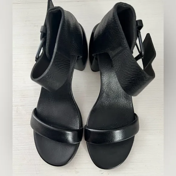 Marsell Elegant Black Women's Sandals
