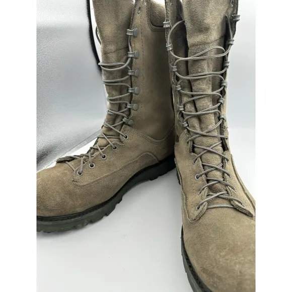 Matterhorn GoreTex Thinsulate Ultra Vibram Military Sage Suede Boots 11 W