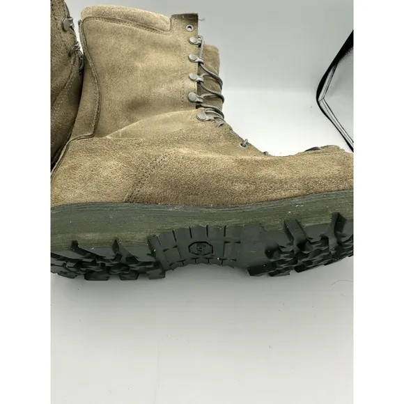 Matterhorn GoreTex Thinsulate Ultra Vibram Military Sage Suede Boots 11 W