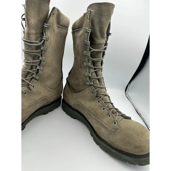 Matterhorn GoreTex Thinsulate Ultra Vibram Military Sage Suede Boots 11 W