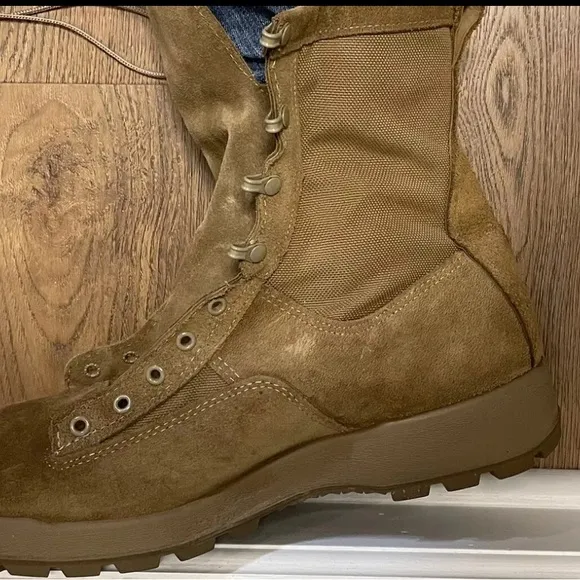 McRae Footwear Military Combat Boots Size 12.5R Gore-Tex Vibram US Army
