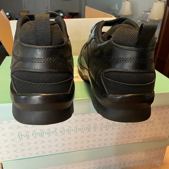 Men's apex athletic Velcro sneakers.  size 12.5 wide