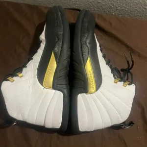 Men's Black and White Sneakers Air Jordan Retro 12 Royalty