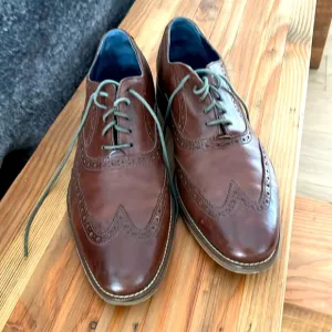 Men’s Cole Haan Wingtips Size 10