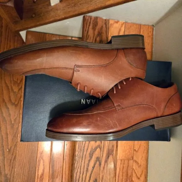 Men's Cole Haan Leather shoes  11.5