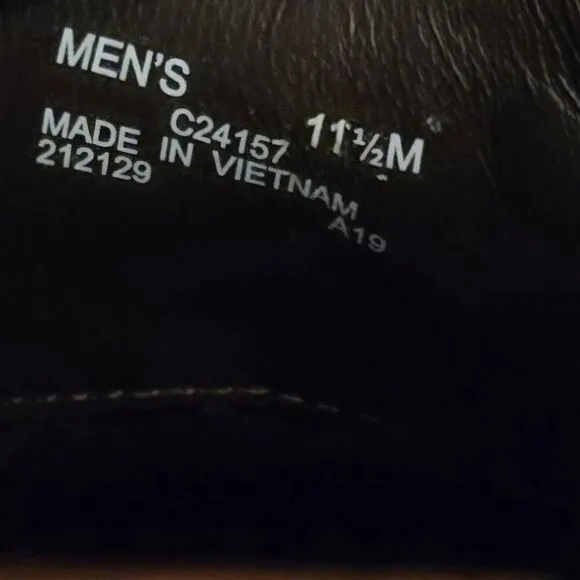 Men's Cole Haan Leather shoes  11.5
