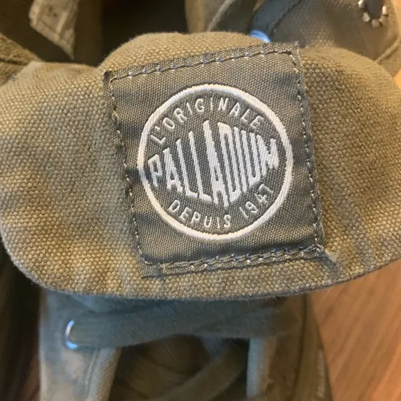 Men’s Palladium Pallabrouse Olive Green Military Baggy Boot Sz 8