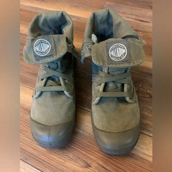 Men’s Palladium Pallabrouse Olive Green Military Baggy Boot Sz 8