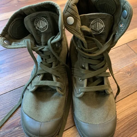 Men’s Palladium Pallabrouse Olive Green Military Baggy Boot Sz 8