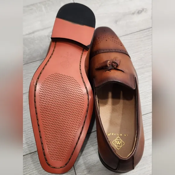 Men's shoes, La Milano, Mens Tracy 11 Tasseled Leather Loafer, Size 9 M.