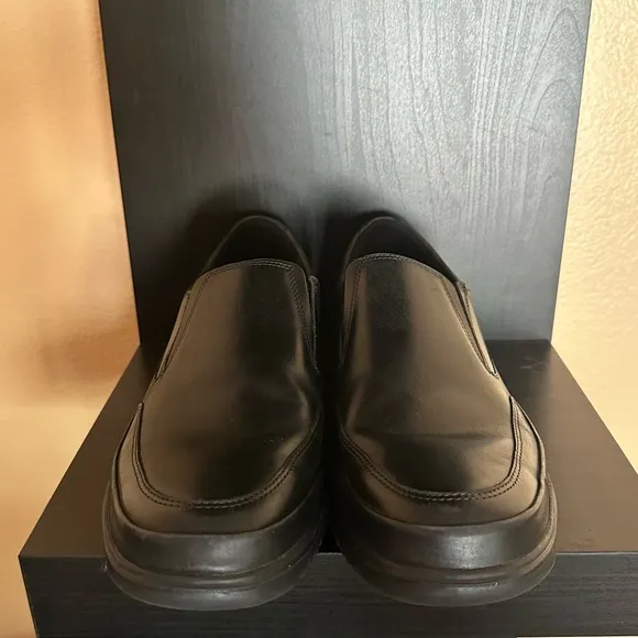 Mephisto Twain slip on shoes