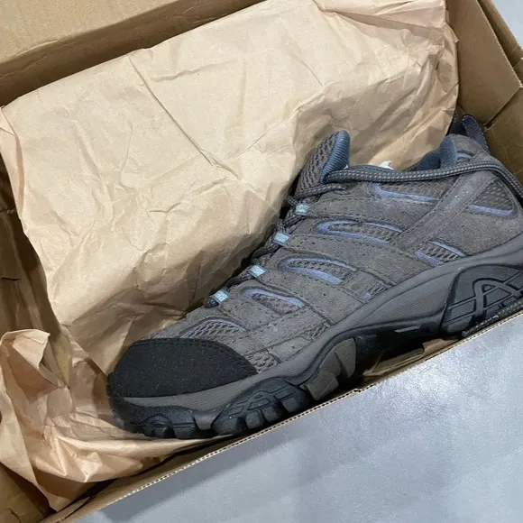 Merrell Moab 2 Women’s 7.5 Waterproof Hiking Shoes - Women's Grey NWT