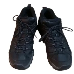 MERRELL VIBRAM WATERPROOF BLACK SNEAKERS / SHOES  SIZE 12 LIKE NEW CONDITION