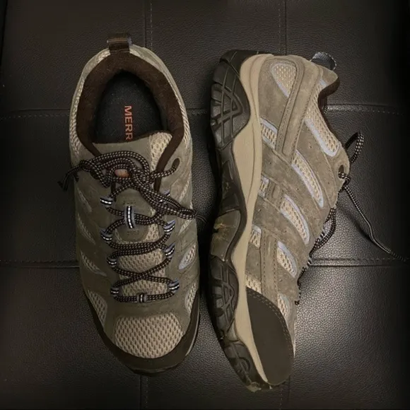 Merrell Women’s Alverstone Waterproof Hiking Shoes