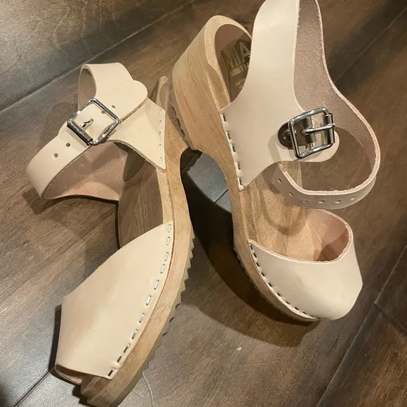 MIA 'Anja' Clog Sandal new
