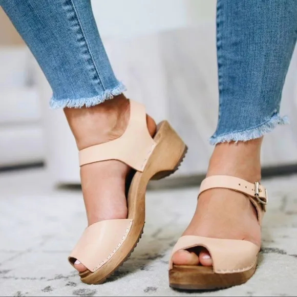 MIA 'Anja' Clog Sandal new