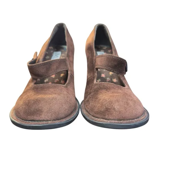 MIA Brown Suede Y2K 90s Academia Boho Party Mary Jane Pumps Heels
