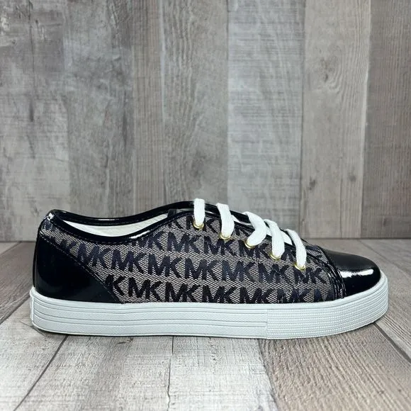 Michael Kors Girls Youth Big Kids Sneakers Canvas Monogram Logo Navy Size 5