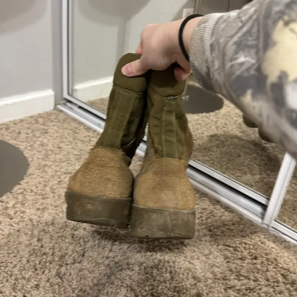Military Combat Boots