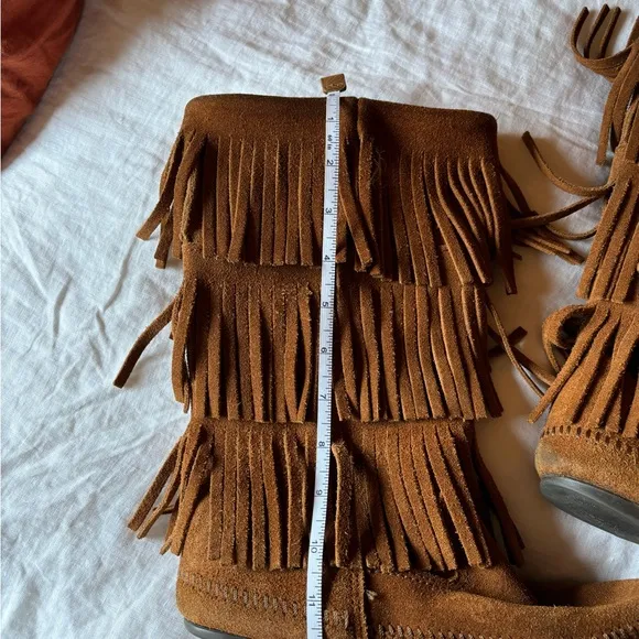 Minnetonka Tall Brown Suede Fringe Moccasin Boots