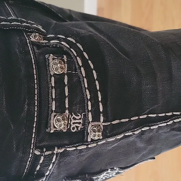 Miss Me Low RiseSkinny Jeans