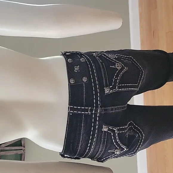 Miss Me Low RiseSkinny Jeans