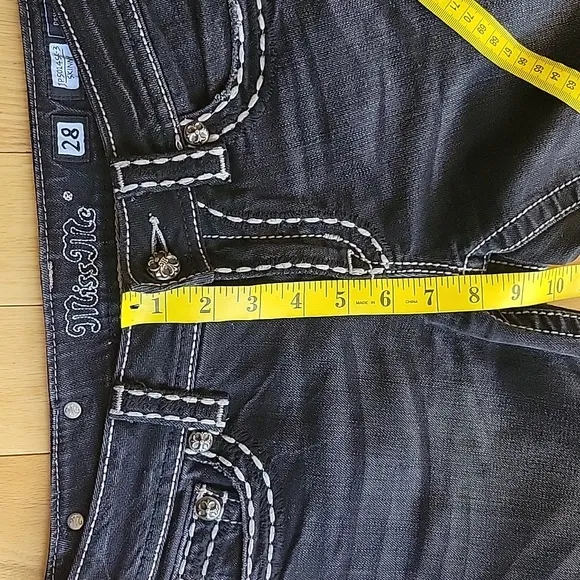 Miss Me Low RiseSkinny Jeans