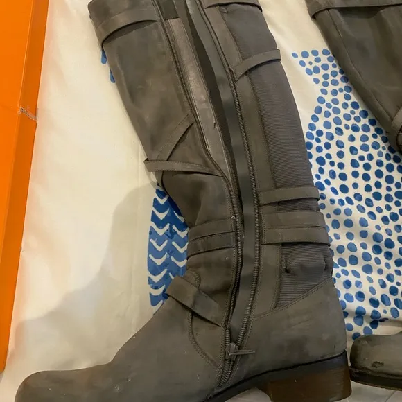 Miz Mooz Kira tall grey soft leather boots with zip up size 11