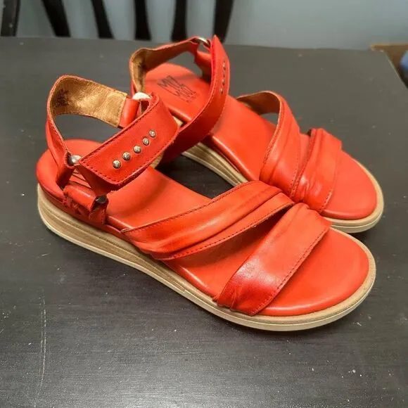 Miz Mooz Size 38 Red Leather Studded Strappy Sandals