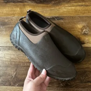 Muck short boots size 9 men’s