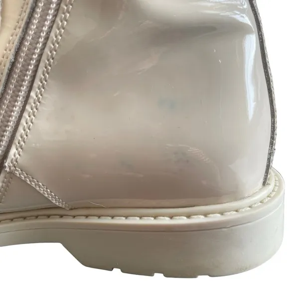 Naturino Barnett Cream Patent Leather Lace Up Combat Boot Size 36 Good Condition