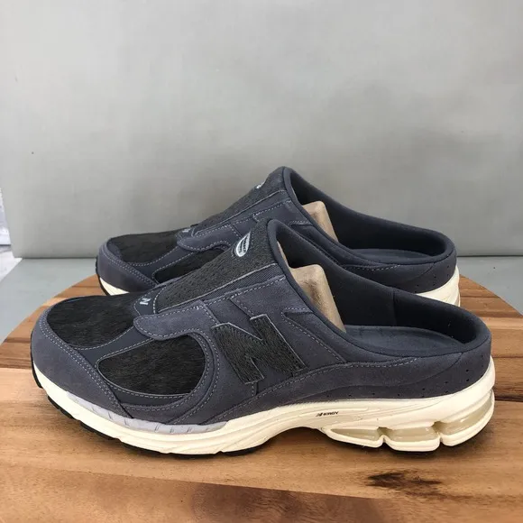 New Balance 2002R Mule Slip On Gray Suede Leather Comfort Shoes Mens 11.5 D