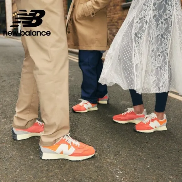 New Balance 327 Unisex Women 11 / Men 9.5 Casual Sneakers Shoes Orange Sun White