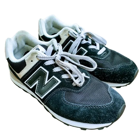 New Balance 574 (GS) Core Black/Grey Shoes