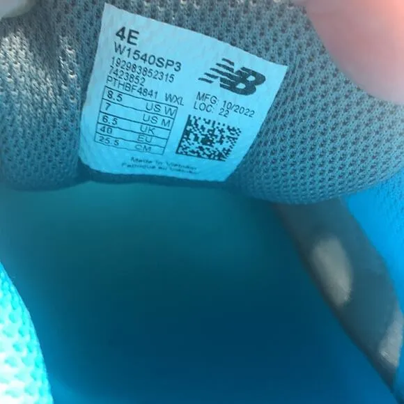NEW BALANCE Women’s 1540v3 Running Shoes. Grey and Blue. 8.5 4E (XX Wide).