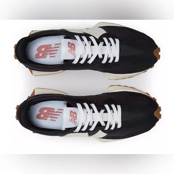 New Balance Women's 327 Shoes black and white size 8.5 NWT in packaging