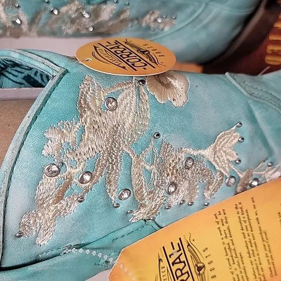 New In Box Corral Turquoise Floral Embroidery Studs Crystals Ankle Boots, 9.5
