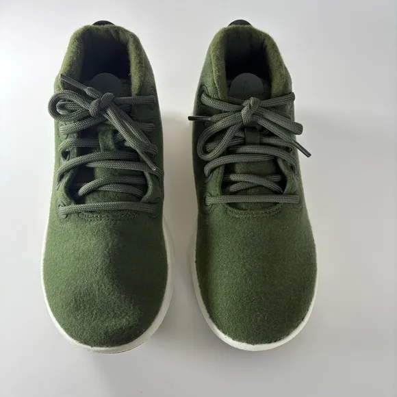 New in Box Women’s Allbirds Green Wool Runner Up Mizzle 2 Shoes Sneakers Size W7