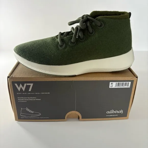 New in Box Women’s Allbirds Green Wool Runner Up Mizzle 2 Shoes Sneakers Size W7