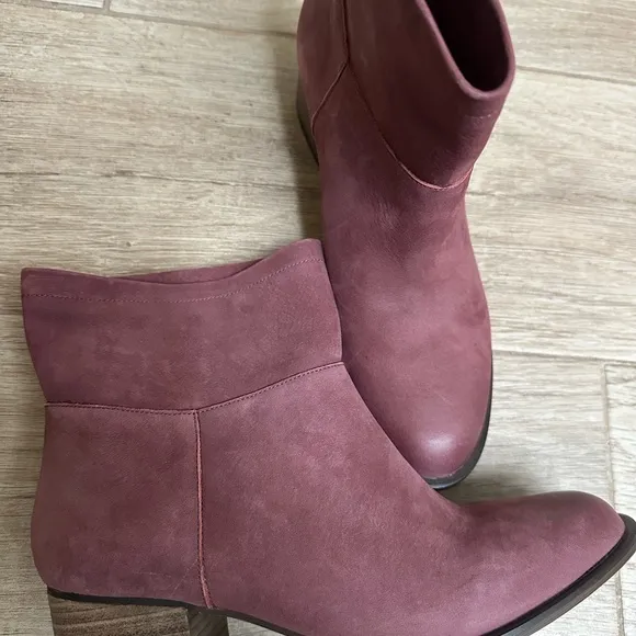NEW J.Jill Suede Pull On Ankle Boots Shoes