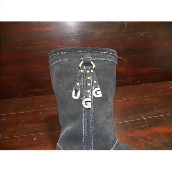 New Kids UGG Larynn Black Tall Charms Winter Boots