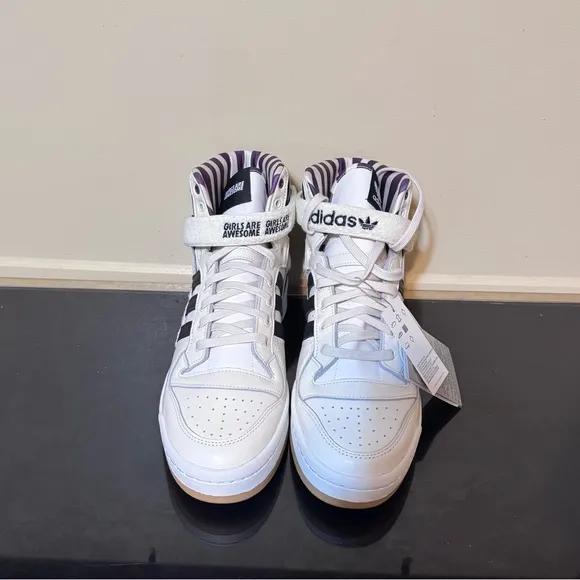 New Men’s Forum 84 Hi Girls Are Awe With Box Size 13