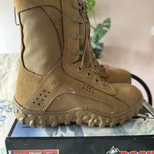 NEW Military Rocky Tan Tactical Boots