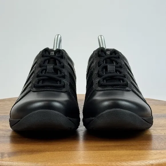 New NWOB Womens Dansko Neena Black Leather Comfort Sneakers Shoes Size EU 40
