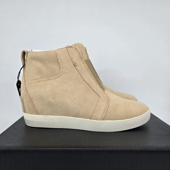 New Sorel Out N About™ Pull-On Wedge Boots Women's Shoes Size 8.5
