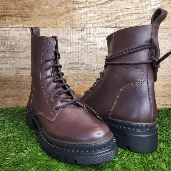 New Steve Madden Jasimyn Combat Boots