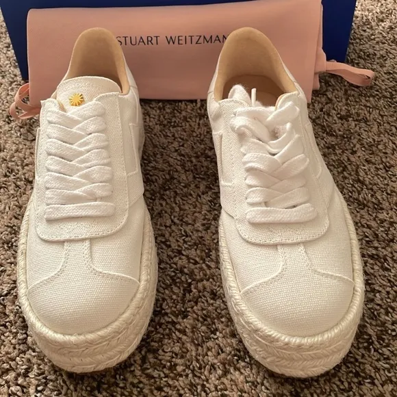 NEW STUART WEITZMAN sneakers shoes Daryl canvas cream size 5