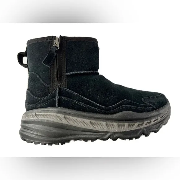 NEW UGG AUSTRALIA CA805 Classic Weather Black Sheepskin Lined Ankle Boots Mens 6