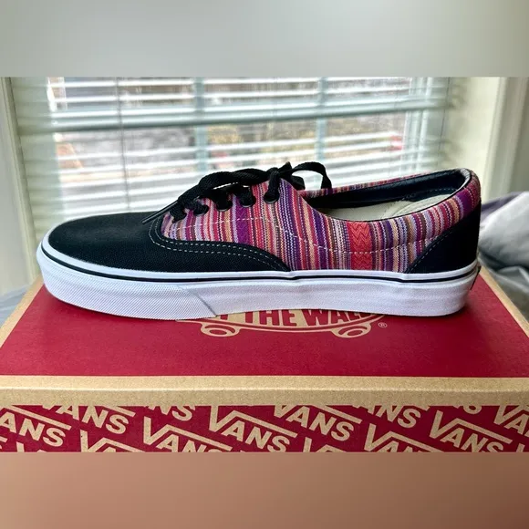 New Vans Women’s 8.5 / Men’s 7 Sneakers, Black Canvas with Colorful Woven Detail