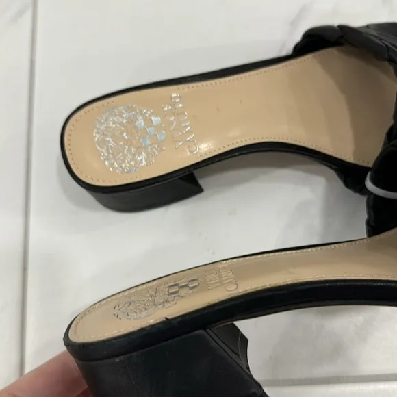 NEW! Vince Camuto Black Leather Semtera Block Heel Sandal - Size 6.5